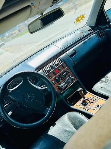 бампер для мерседес 124: Mercedes-Benz 240: 2.4 л | 1998 г. Седан — 4