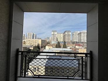 basavik satisi: Satılır 1 otaqlı yeni tikili 41 m², 28 May m. Kateqoriya Yeni tikili — 6