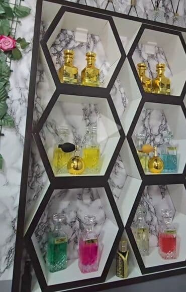 adore perfumery qiymetleri: Məhsul: Ətir yağları və niş ətirlər Təsvir: - Zərif şüşə flakonlarda — 2