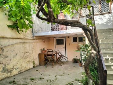 çıxarış nədir: 4 otaqlı, 157 kv. m, Orta təmir — 10