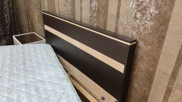 Ev üçün digər mebel: İkinəfərlik çarpayı, 2 tumba — 2