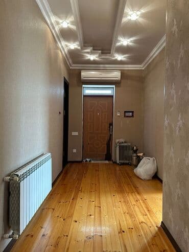 kirayə ev hövsanda: Satış üçün həyət evi - Tikili: 1 mərtəbəli fərdi yaşayış evi, daş — 4