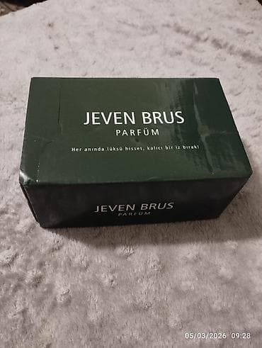 Jeven brus Kiss me satılır . Orijinal ətirdir kişilər üçün . 50 ml — 4