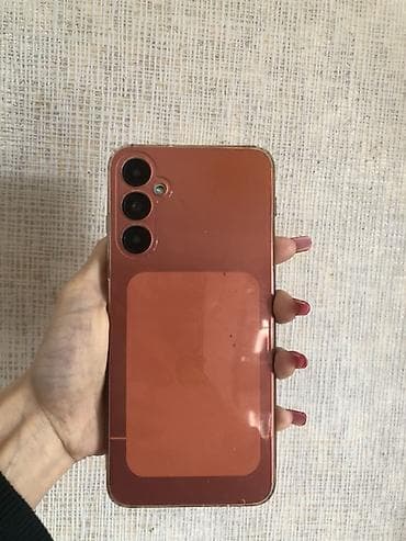 Samsung Galaxy A05s, 128 ГБ, цвет - Оранжевый