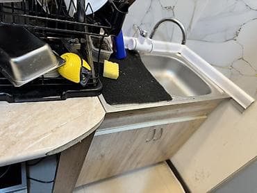 kuhna mebeli: Mətbəx mebeli və aksesuarları dəsti Tərkib: - 1 ədəd dairəvi küncləri — 2