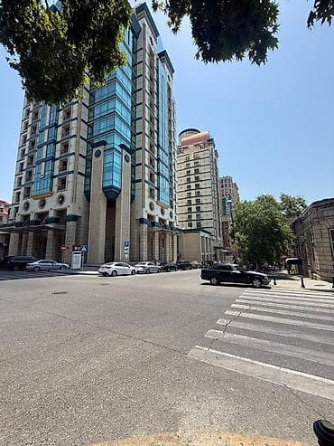 Mənzil kirayələyirəm: 4 otaqlı, 108 kv. m — 3