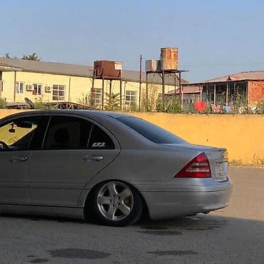 prius 30 bufer: Mercedes-Benz C-Class: 2 l | 2000 il Sedan — 1