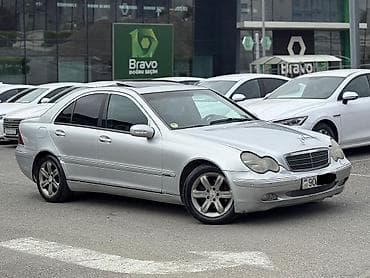 mersedes babin: Mercedes-Benz C-Class: 2.2 l | 2001 il Sedan — 2