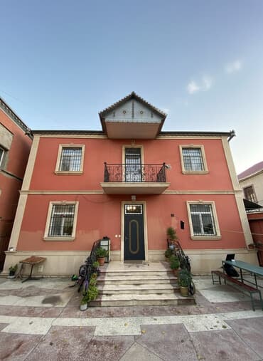 Həzi Aslanov qəs. 5 otaqlı, 250 kv. m