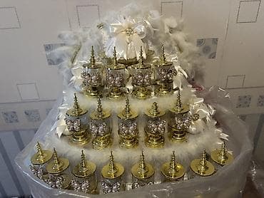 ev qapsi: 80 manata alınıb xına üçün. 45-ə satırıq. İstifadə olunmayıb. Təzədir — 4