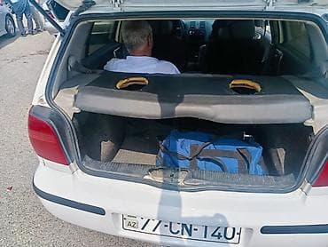 Nəqliyyat: Volkswagen Polo: 1.4 l | 2001 il Sedan — 4