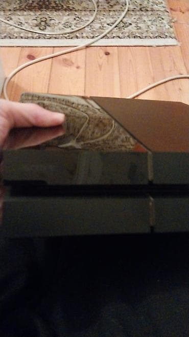 ps4 icare: PlayStation 4 (PS4) – Original model Komplekt: - PS4 konsolu — 3