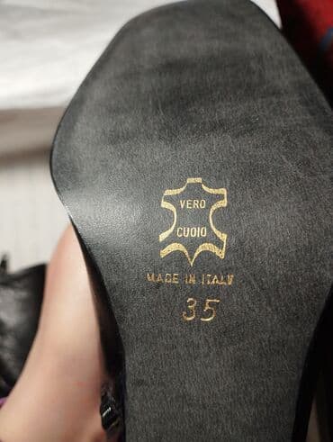 qiz ucun botlar: Ölçü: 35, rəng - Qara, İşlənmiş — 2