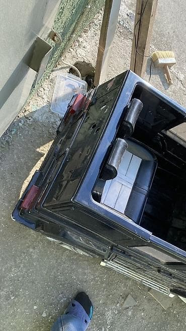 usaq masn: Uşaq üçün elektrikli minik maşını – G‑Class üslubunda, qara rəng — 3