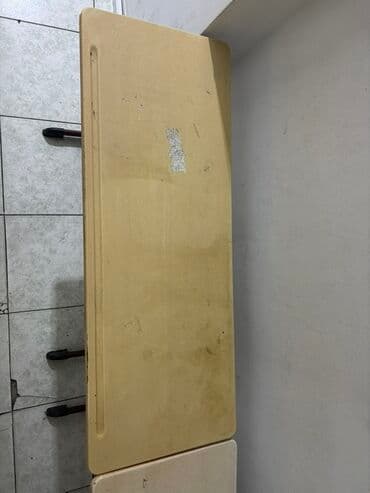 masalar ve stullar: İşlənmiş, Açılmayan, Dördbucaq masa, 4 stul — 3