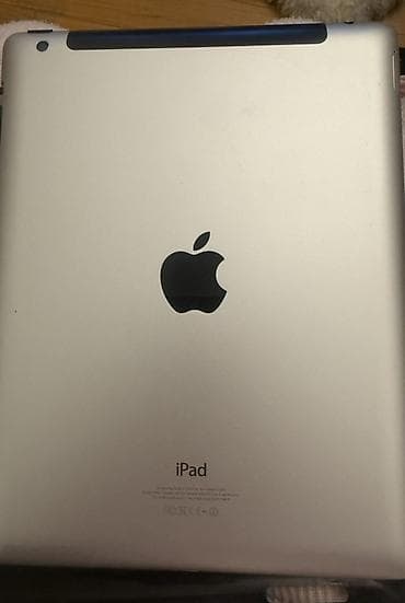 Apple iPad 4 (2012), 9,7", < 64 GB