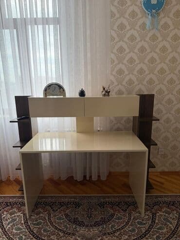 Информатика: Прямой стол, Без стула, С полками, Без выдвижных ящиков, МДФ — 4