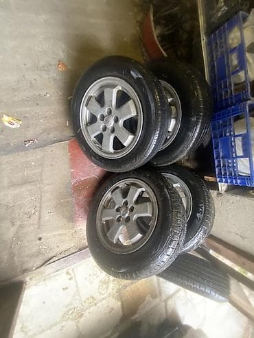 Шины: Toyota orijinal yüngül lehimli disklər və şinlər komplekti - — 2