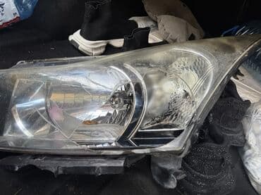 fara led: Məhsul: Avtomobil ön farası (sol tərəf) Təsvir: - Halogen tipli ön — 1