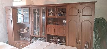 пищевой бак пластиковый 300 литров: Шкаф — 1