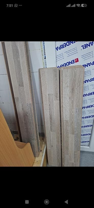 dəmir seyf qapi: Laminat vurulub hemin gunude sokulub 17 kv kvadrati 6 m — 2