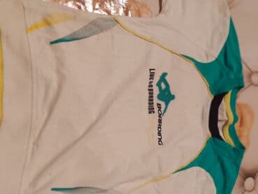 məktəb paltarı: Koftalar 1 manat yuyulub temizdi .Balaca olduguna gore satilir .Ucuz — 6