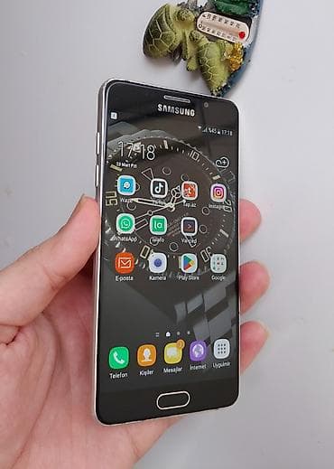 samsung a5 2016 ekran: Samsung Galaxy A5 2016, 16 GB, rəng - Qızılı, Qırıq — 1