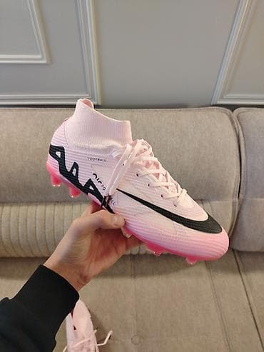 Butslar Nike lalafo.az -da Butslar Nike