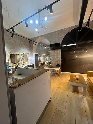 samux rayonu: Bakı şeheri Nesimi rayon mehkemesi yanında tam yol üstünde 64 kv salon — 3