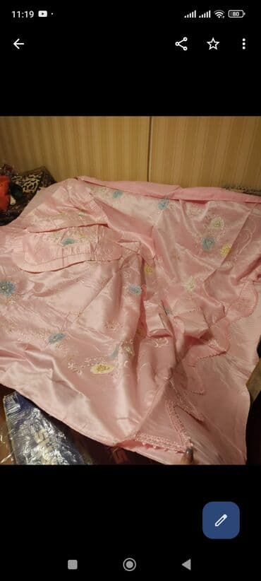 taxt ucun pakrivallar: Yataq üçün Yeni Qaşlı rəng - Çəhrayı Yataq örtüyü, Ünvandan götürmə, Ödənişli çatdırılma — 2