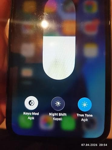 ıphone xs: IPhone 11, 64 GB, Qara, Zəmanət, Simsiz şarj, Face ID — 2