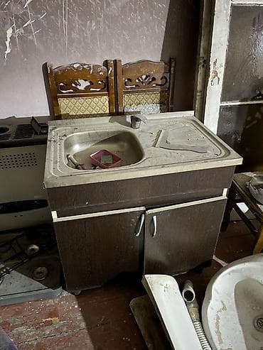 Vannalar: İşlənmiş Kvadrat Mətbəx çanağı, Şkaflı, Dəmir, Ünvandan götürmə — 1