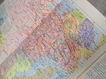 Azərbaycan dili: Книги о "Второй мировой войне 1939-1945" в 12 томах. Внутри есть — 5