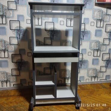 yazı masası qiyməti: İşlənmiş, Kvadrat masa — 5