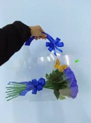 tebii gül sekilleri: Mavi Sumka buket gül 💙✨ — 1