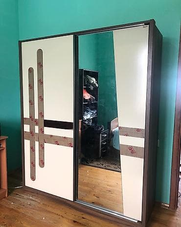 isqaf: Dolab Fabrik istehsalidir. em 165 sm hundurluk 2m derinlik 55sm Krem — 4