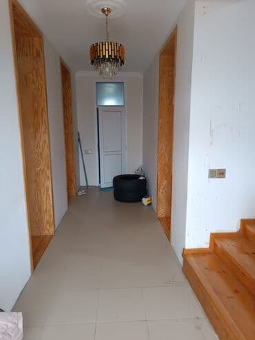 ələt qəsəbəsi: Satılır: geniş və işıqlı mənzil interyeri otag sayı 6tıdır,2 — 11