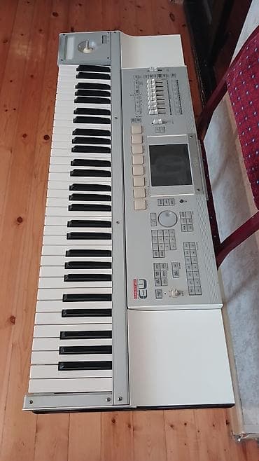 saz musiqi aleti: Sintezator, Korg — 5