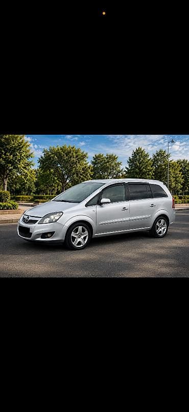 Nəqliyyat: Opel Zafira: 1.7 l | 2008 il 276000 km Universal — 3
