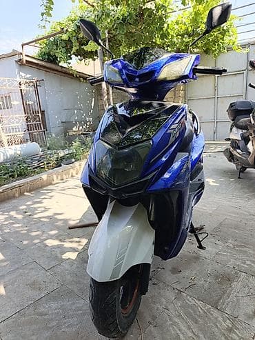 yonca sep: Salam moped satlir 125 kub pirsvoy beyn prblemi yoxdu otur sur her — 1