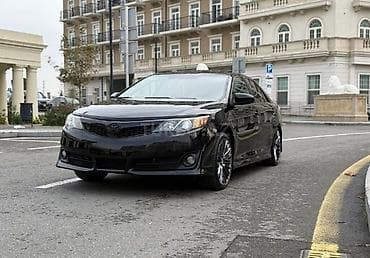 vaz 2115 ehtiyat hisseleri: Toyota Camry (VII nəsil, təxminən–2014 üslubu) – sedan, qara rəng — 2