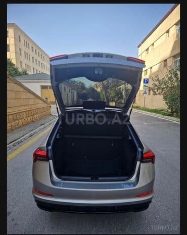 polşa maşın bazarı: Skoda Rapid: 1.6 l | 2023 il 79000 km Sedan — 5