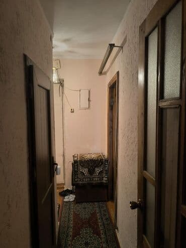 kirayə neftcilər: Salam. Ev 1 otagin 2ye bölünmesidir. Real aliciya cuzi endirim olacag — 5