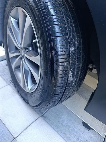 Hyundai Santa Fe: 2.4 l | 2014 il Krossover — 9