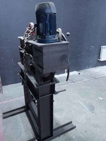 Döşəmə: Sənaye hidravlik press (elektrik mühərrikli) - Güclü elektrik — 3