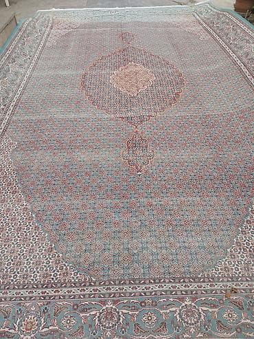 2 ci əl planşet: Fujitsu Lifebook netbuk + aksesuarlar və iri ölçülü xalçalar dəsti 1) — 2