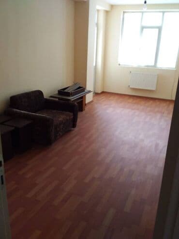 bakida satdiq evler: 3 otaqlı, Yeni tikili, 83 kv. m — 1