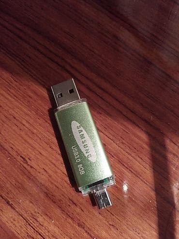 dubay samsung: Flash kart Samsung, 8 GB, USB 3.0 — 1