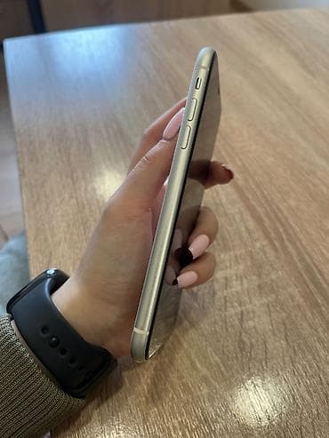 2ci el telefonlar: IPhone 11, 128 GB, Ağ, Barmaq izi, Face ID, Sənədlərlə — 3