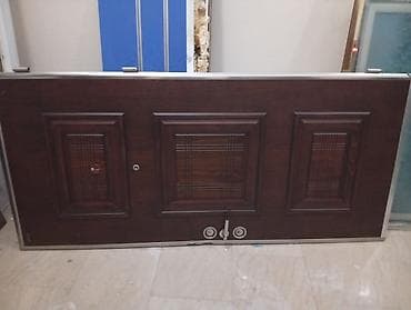Seyf giriş qapıları satılır. - Material: metal konstruksiya — 2